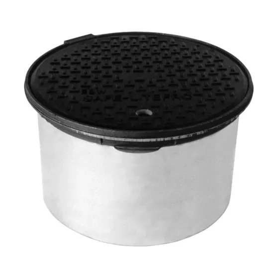 EBW&#xAE;&#x20;18&quot;&#x20;manhole&#x20;assembly&#x20;12&quot;&#x20;deep&#x20;skirt,&#x20;BLACK